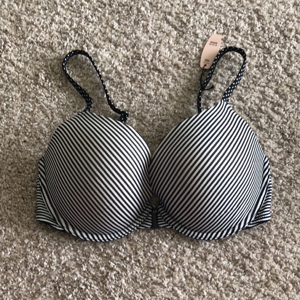 VS plunge bra
